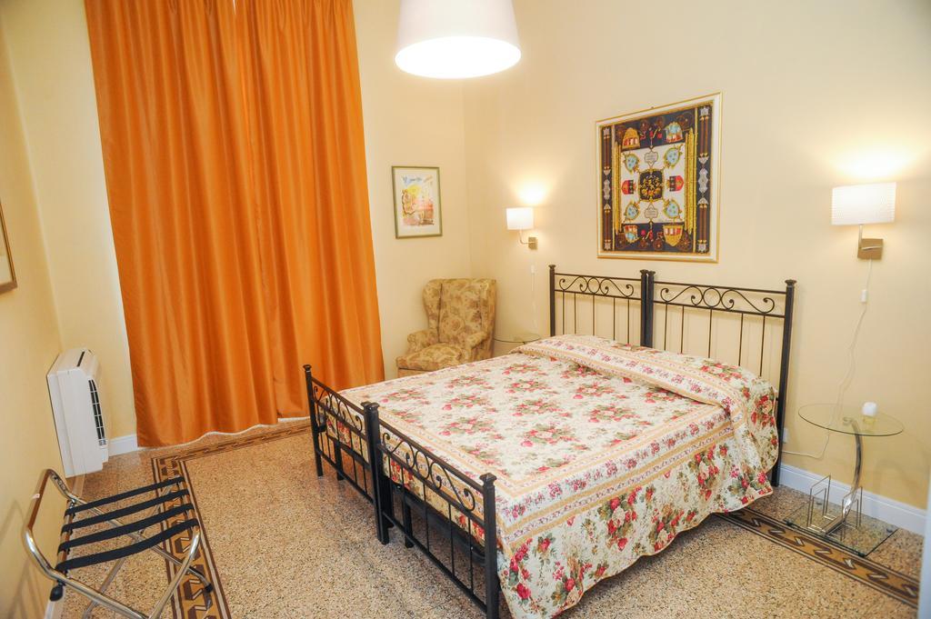 Ferienwohnung Residenza Arrivabene Florenz Exterior foto